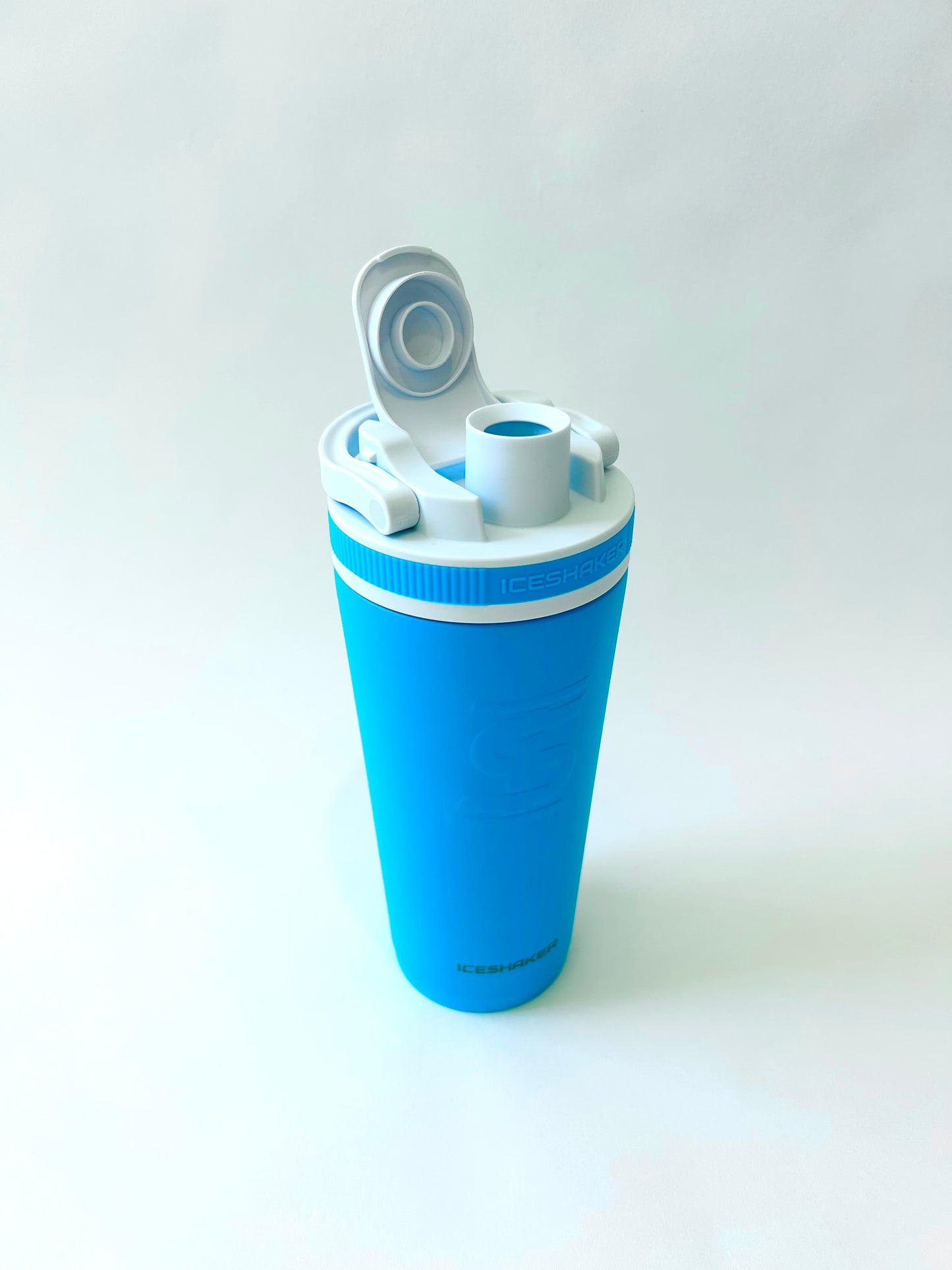 26oz Ice Shaker (Blue)